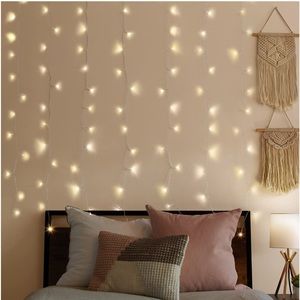 🚨Merkury Innovations Curtain Lights, Cascading Battery-Operated LED Lighted🚨